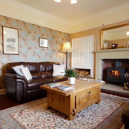 The Old Vicarage 4*