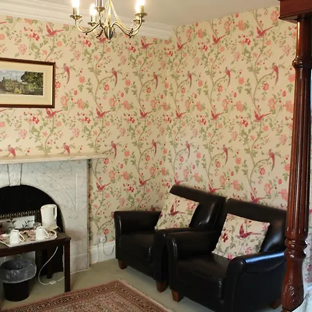 The Old Vicarage 4* レイバーン